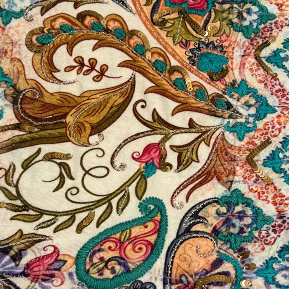 Colorful Patterned Women's Top - Picture 7 of 10